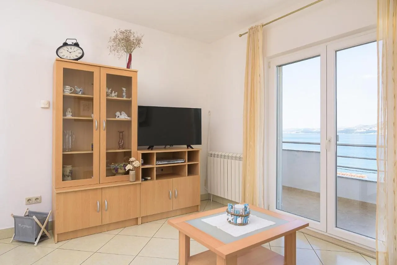 Apartments Ivan