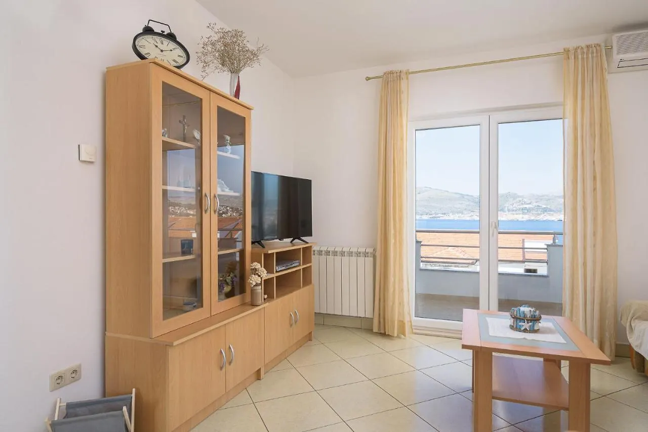 Apartments Ivan Croatia